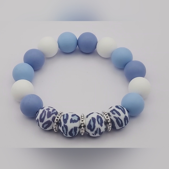 Blue silicone bracelet leopard print Design by FreeSpirit (Me!) - Picture 2 of 5